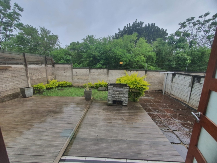 To Let 3 Bedroom Property for Rent in Abbotsford Eastern Cape